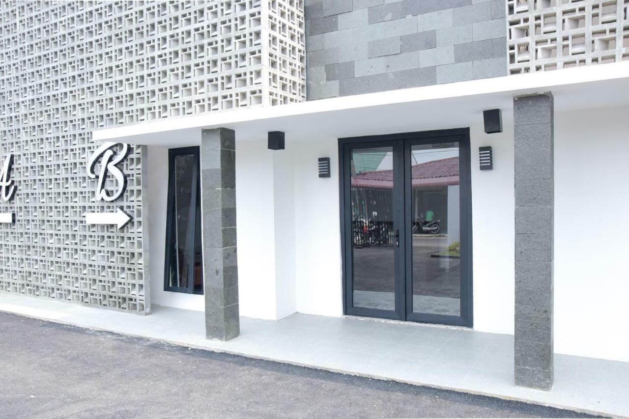Reddoorz Plus Near Unimed Медан Екстериор снимка